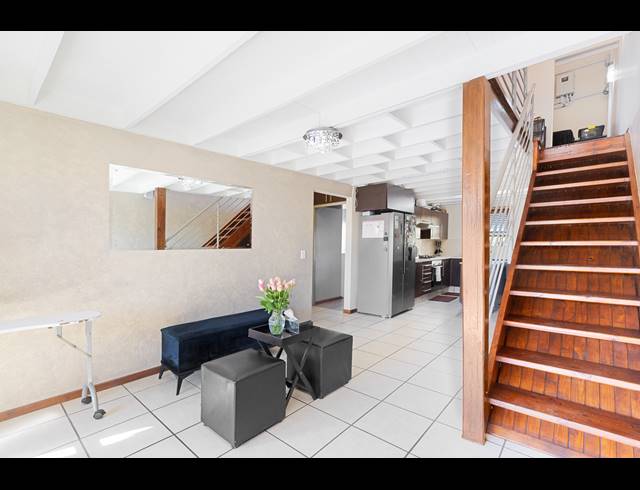 2 BEDROOM APARTMENT FOR SALE IN BROADACRES